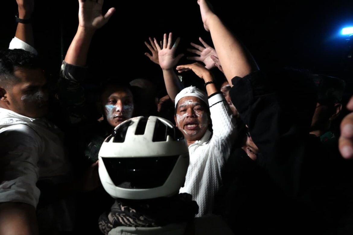 Upaya Dedi Mulyadi Meredam Amukan Massa Agar Tidak Merusak Gedung Sate